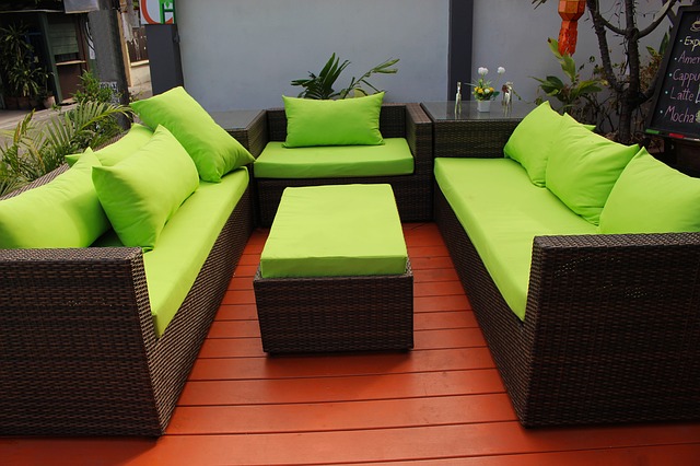 Green Patio Furniture 